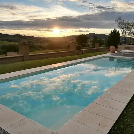 Hébergement de vacances Historic Estate With Private In Monferrato