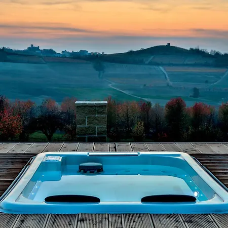 Historic Estate With Private In Monferrato Hébergement de vacances *