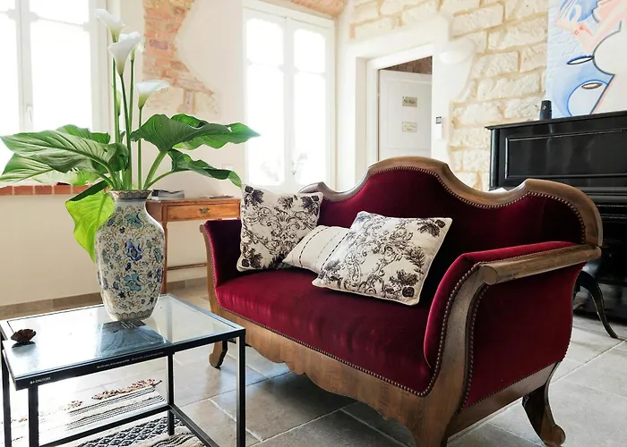 Historic Estate With Private In Monferrato Ottiglio