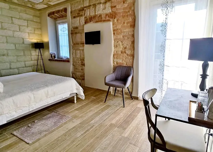 Historic Estate With Private In Monferrato Vakantiehuis *