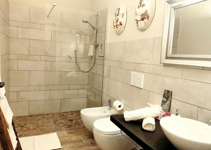 Historic Estate With Private In Monferrato Ottiglio
